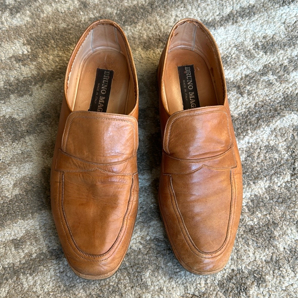 Bruno Magli leather loafers, size 9 M